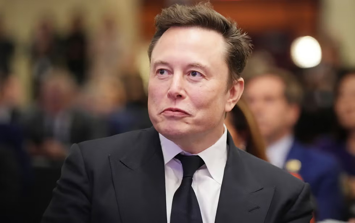 Elon Musk regains trillionaire status